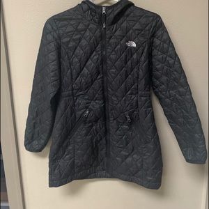 Girl’s Large(14/16) NorthFace Mid-Thigh Puffy Coat